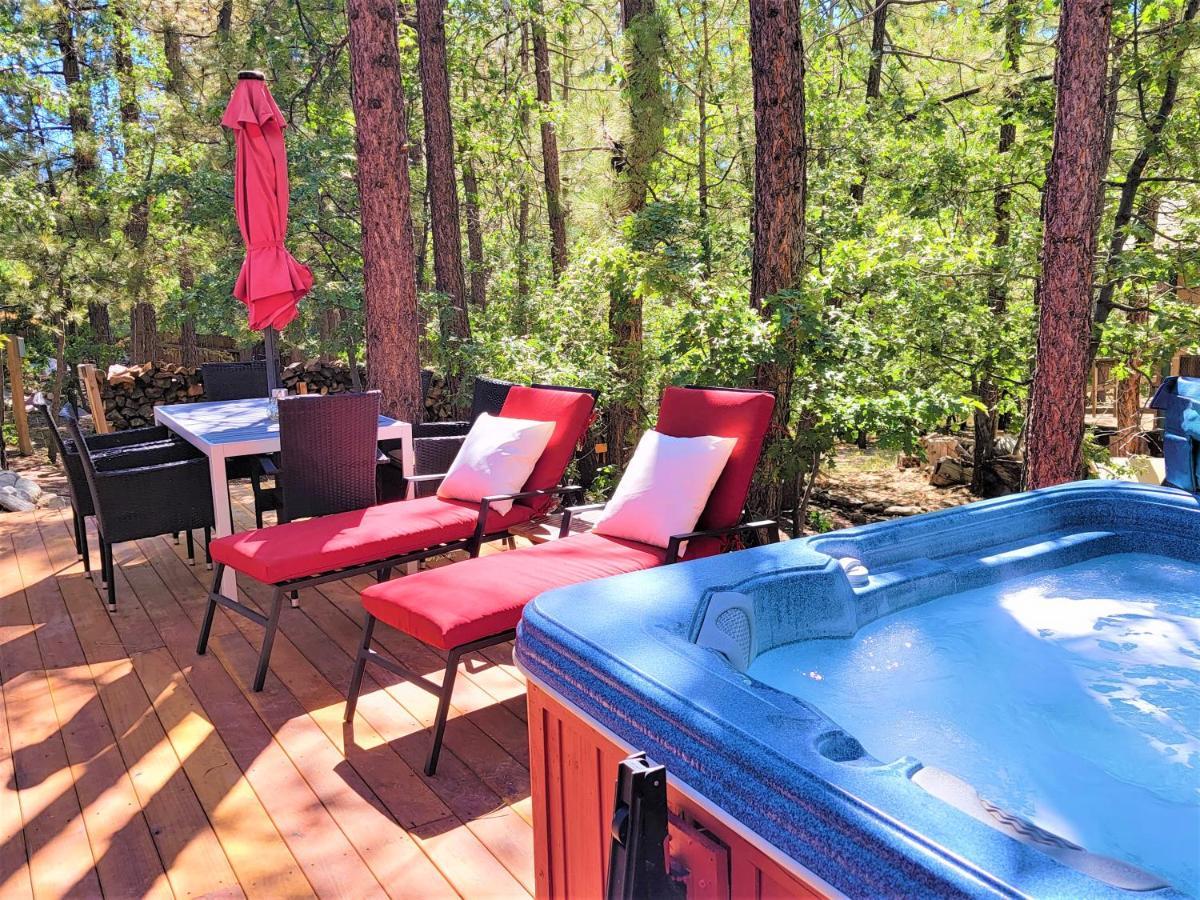 Four Seasons Getaway-Private Hot Spa With Pine Tree Views-Walk To Village And Pineknot Trailhead-Plus King Bed! Big Bear Lake Kültér fotó