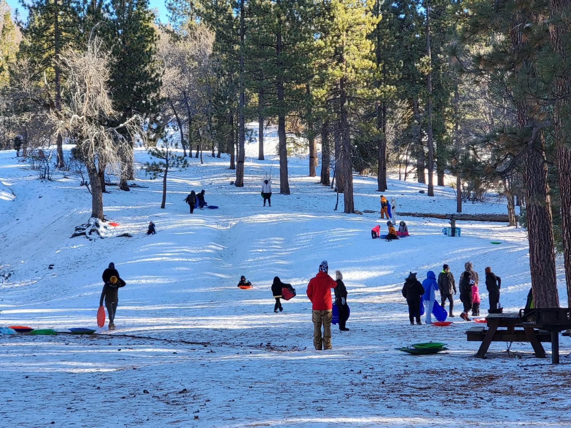 Four Seasons Getaway-Private Hot Spa With Pine Tree Views-Walk To Village And Pineknot Trailhead-Plus King Bed! Big Bear Lake Kültér fotó