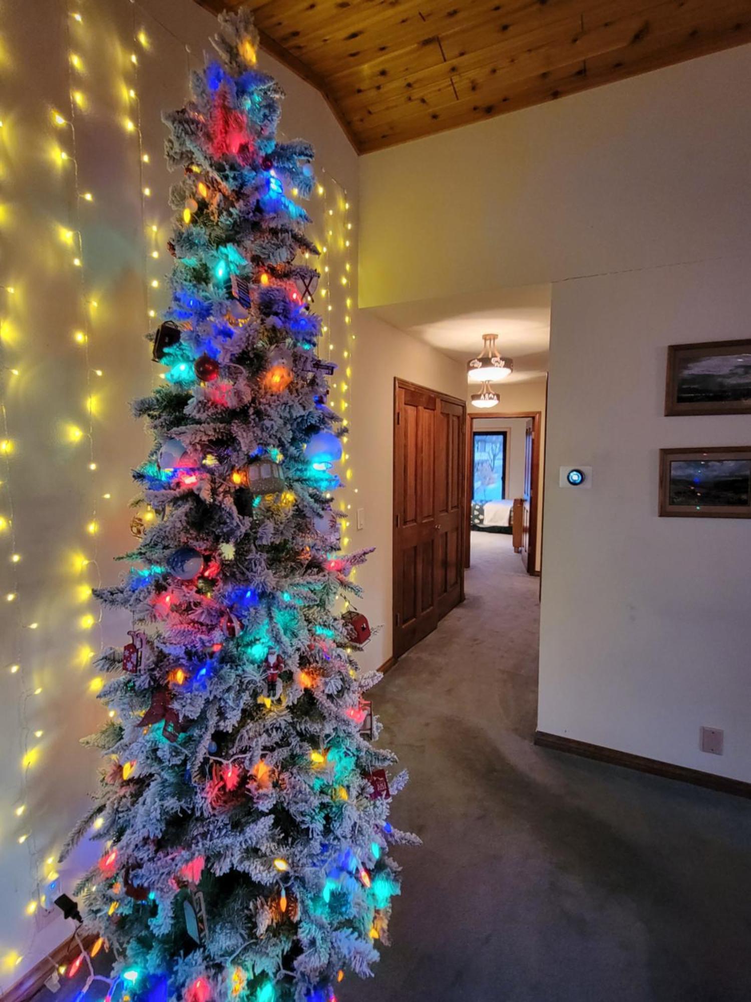 Four Seasons Getaway-Private Hot Spa With Pine Tree Views-Walk To Village And Pineknot Trailhead-Plus King Bed! Big Bear Lake Kültér fotó