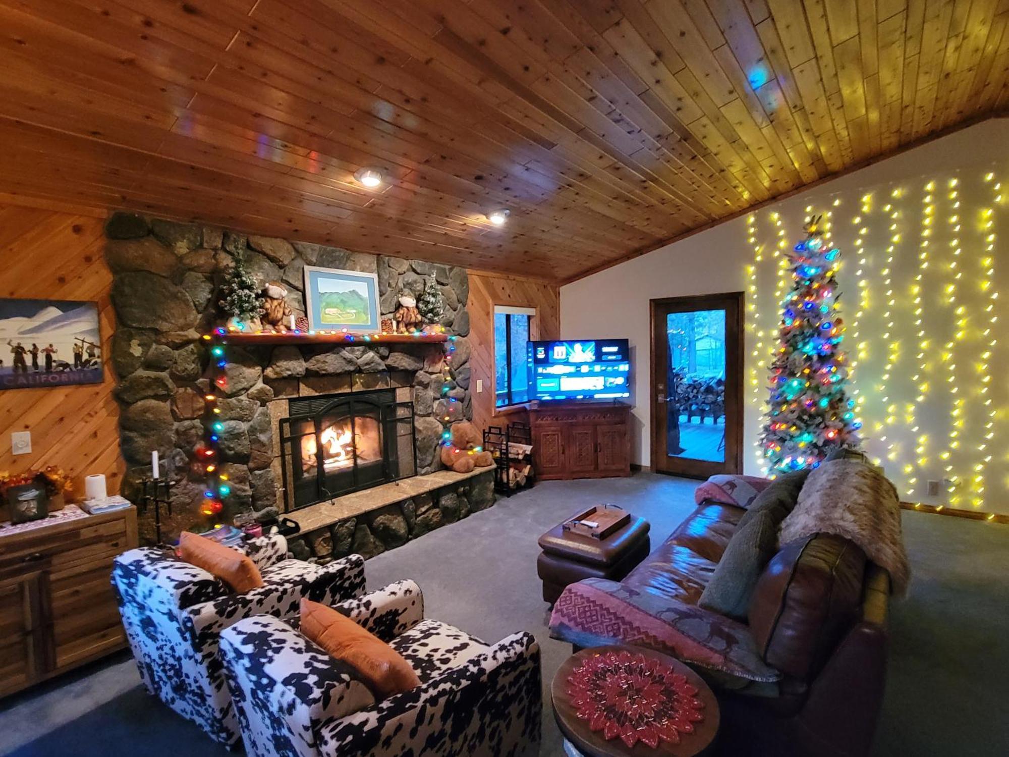 Four Seasons Getaway-Private Hot Spa With Pine Tree Views-Walk To Village And Pineknot Trailhead-Plus King Bed! Big Bear Lake Kültér fotó
